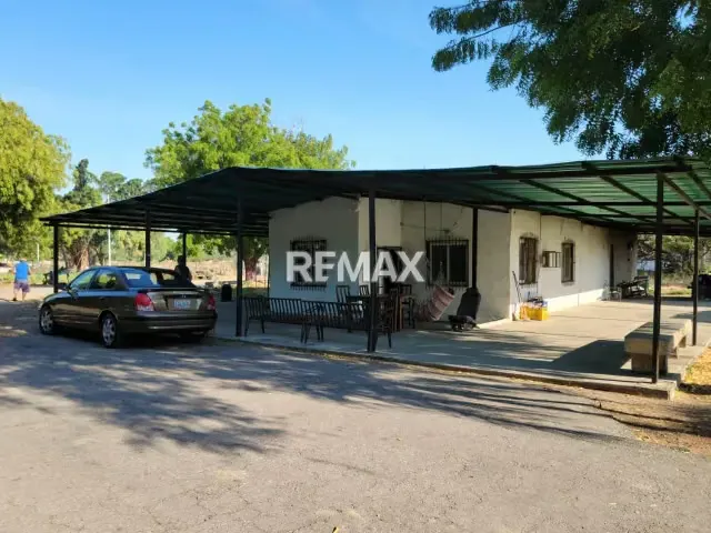 Terreno Residencial-Comercial en venta Guacara. Av. Agustin Codazi - 10