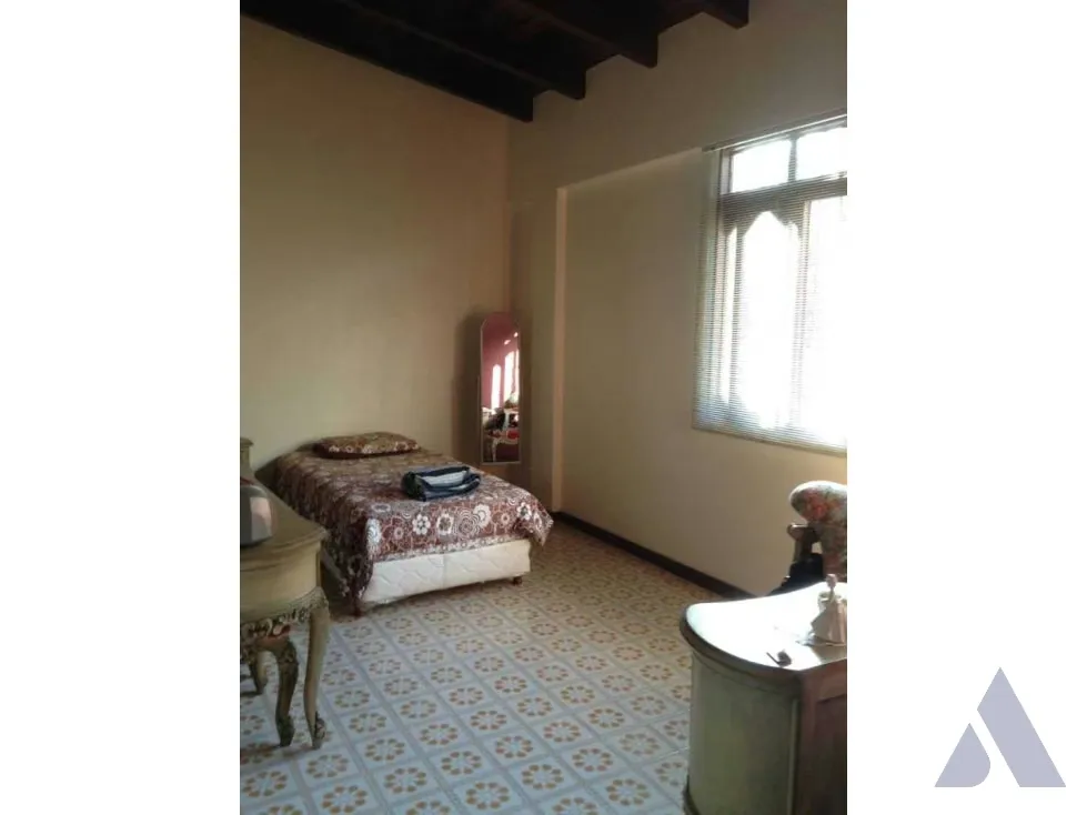 Vendo casa 450m2 La Trinidad 7059 - 7