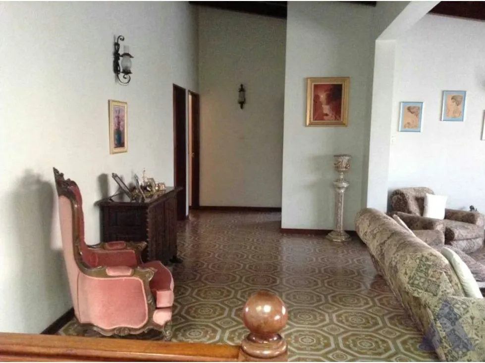 Vendo casa 450m2 La Trinidad 7059 - 9