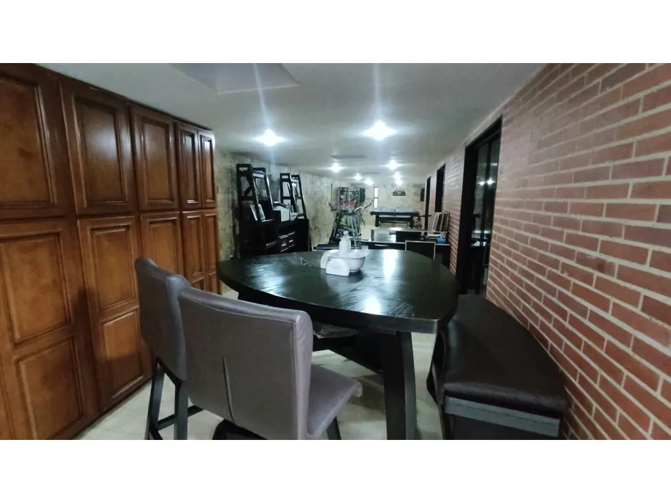 COLINAS DE LA TAHONA PB 284 M2, 4 HAB, 3 1/2 BAÑOS y 2 P/E - 15