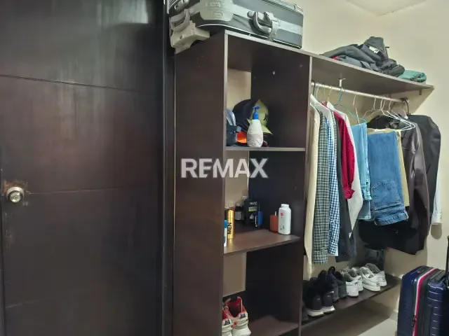 En venta Casa en villa Antares , Amoblada - 13