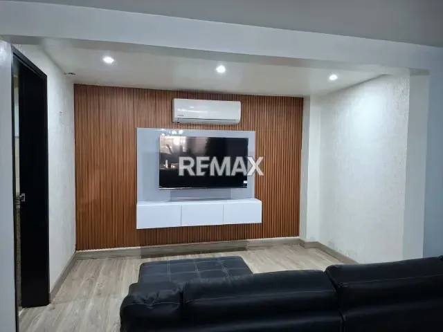 En venta Casa en villa Antares , Amoblada - 10