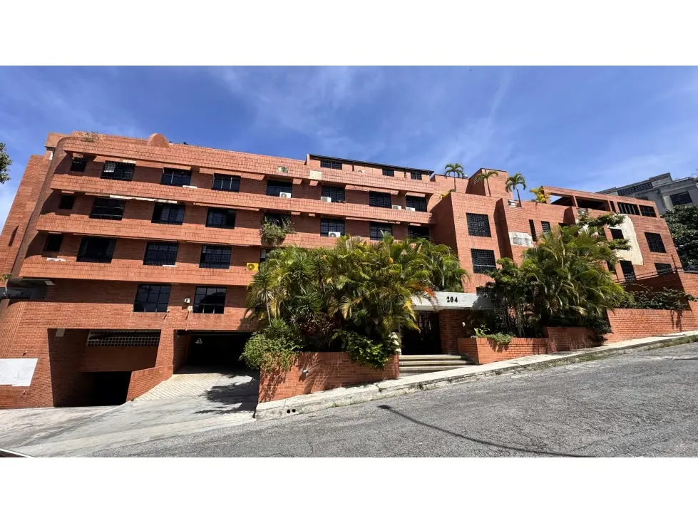 Se vende apartamento 152m2 Urb. Miranda 7094