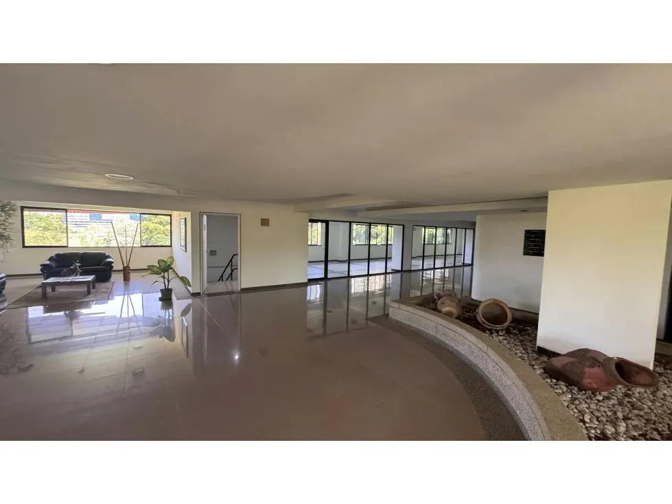 Se vende apartamento 152m2 Urb. Miranda 7094 - 2