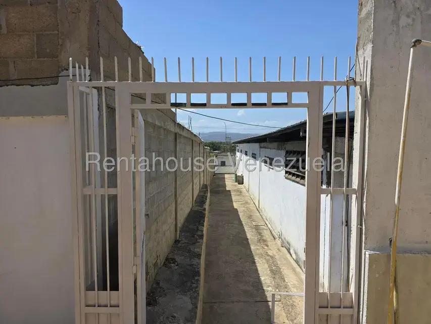 Terreno (Comercial) en Venta en Cantarrana, Sucre - 35