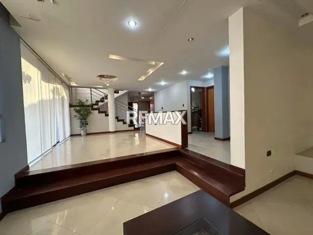 Venta de Casa ubicada en Urb. Chalet’s Country San Diego - 4