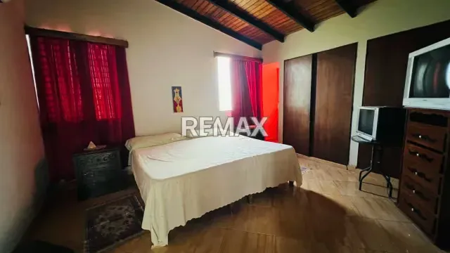 En venta casa en La Av. Teo Capriles, Urb. El Pilar, Araure - 11