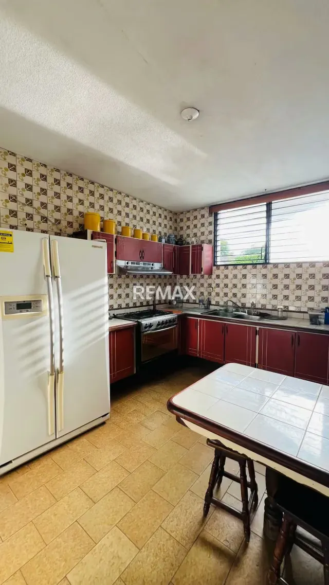 En venta casa en La Av. Teo Capriles, Urb. El Pilar, Araure - 8