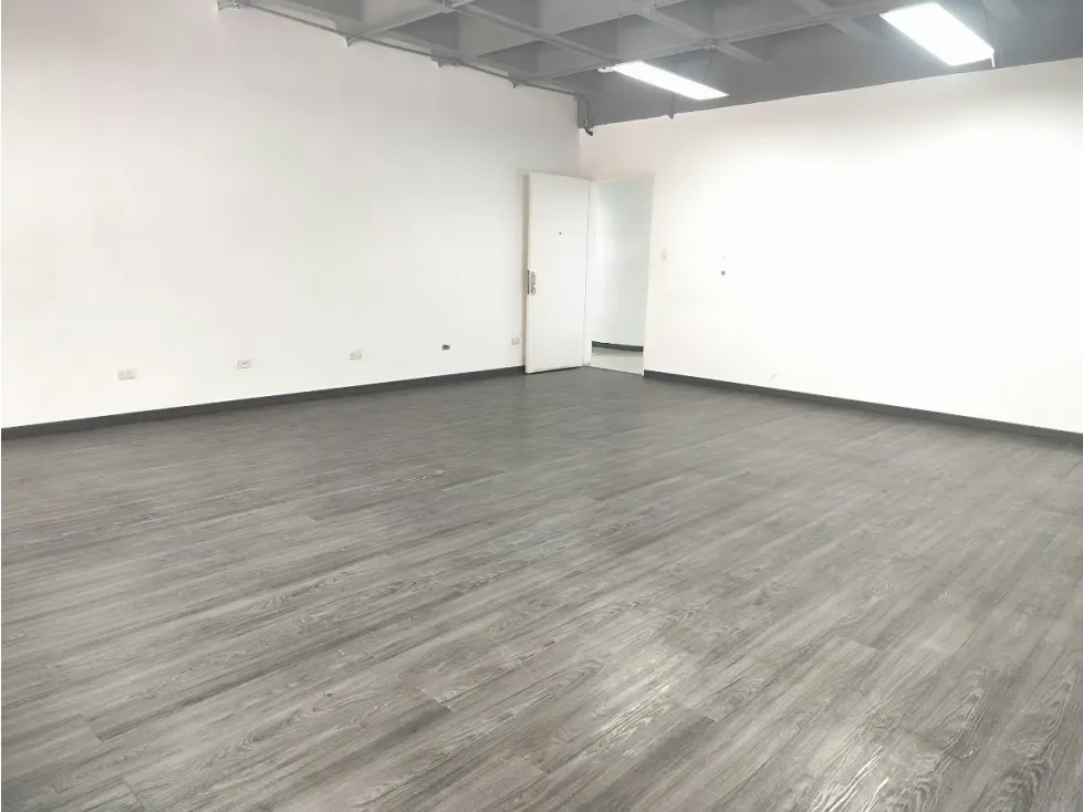 OFC 40MTS2 EN ALQUILER CALLE CAPITOLIO, AV FCO DE MIRANDA - 12