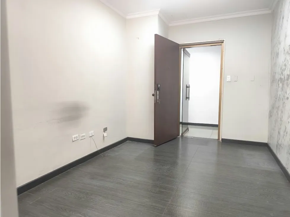 OFC 40MTS2 EN ALQUILER CALLE CAPITOLIO, AV FCO DE MIRANDA - 7