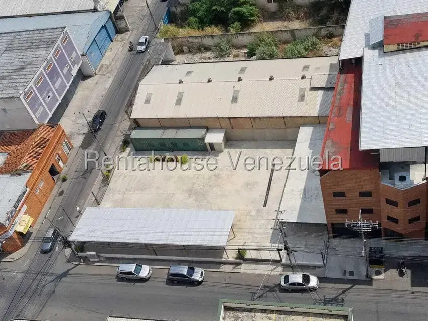 Terreno (Comercial) en Venta en Zona Centro, Aragua - 11