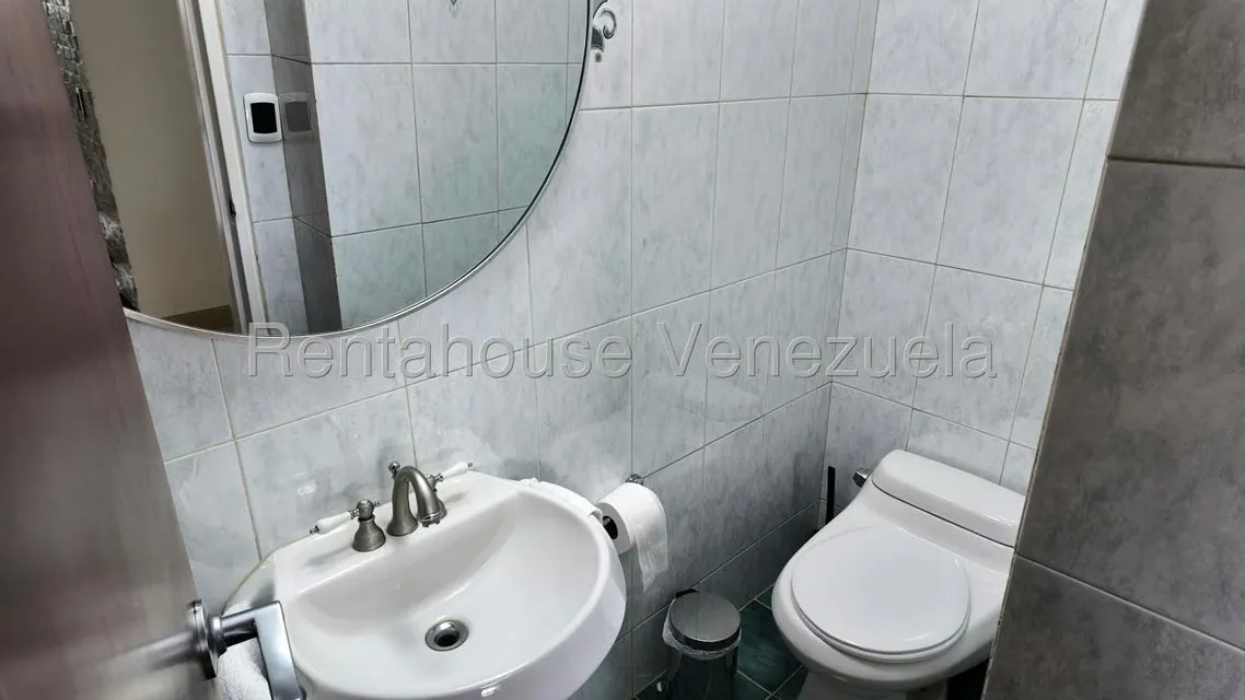 Apartamento (Penthouse) en Venta en Miranda, Distrito Metropolitano - 17