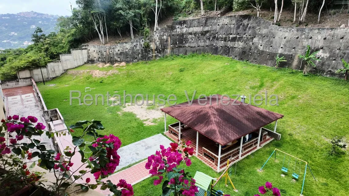 Apartamento (Penthouse) en Venta en Miranda, Distrito Metropolitano - 28