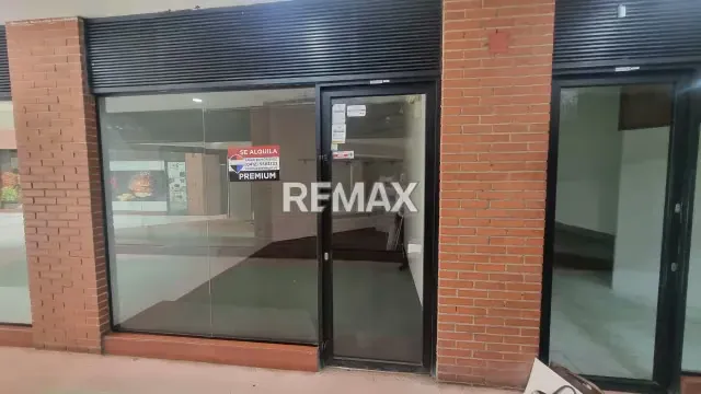 LOCAL COMERCIAL EN ALQUILER PLANTA BAJA PB-15 C.C. GALERIA LAS AMERICAS - 11