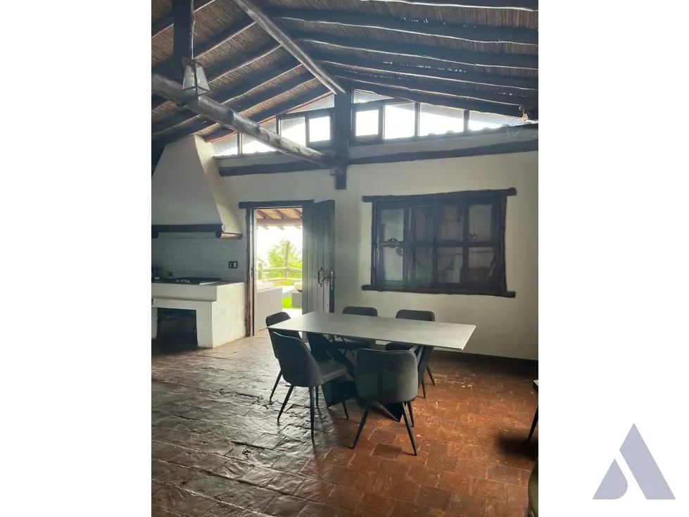 Vendo casa 120m2 Galipan 6175 - 9