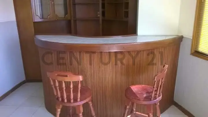 Se Vende cómodo Apto. en Edif. Gremium - Av. El Milagro, Maracaibo - 18