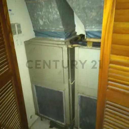 Se Vende cómodo Apto. en Edif. Gremium - Av. El Milagro, Maracaibo - 10
