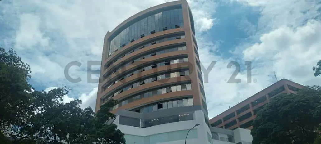 Amplias Oficinas en edficio con moderno diseño arquitectónico