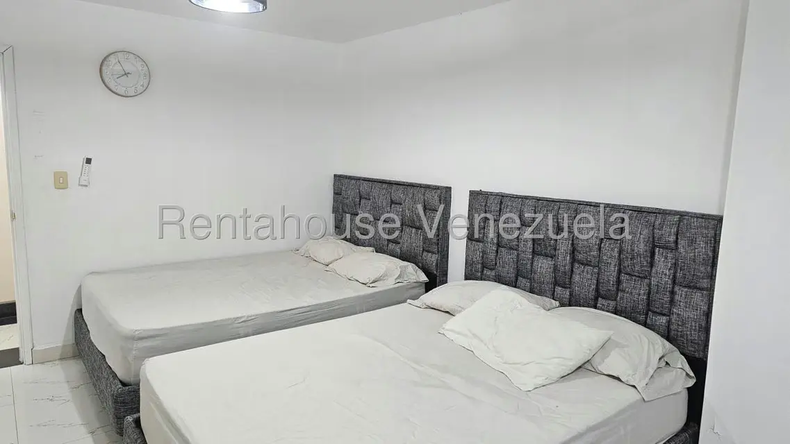 Apartamento (1 Nivel) en Venta en La Arboleda, Nueva Esparta - 14