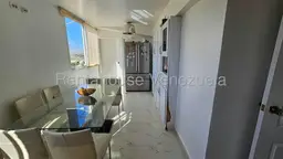 View 16