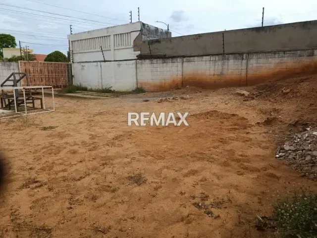 Terreo en venta en la Urbanización Coromoto, Zona C - 2