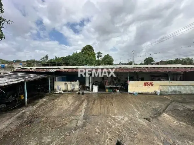Terreno con Bienhechurias en Venta ubicado en la calle Andres verde de los Rastrojos- Cabudare