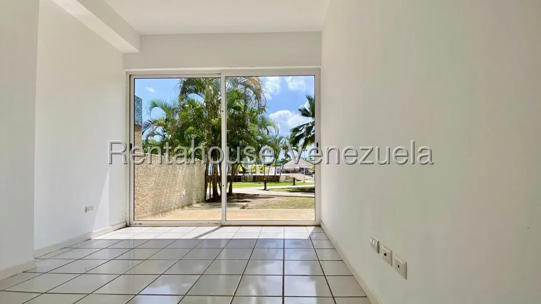 Apartamento (1 Nivel) en Venta en Agua Sal, Miranda - 13