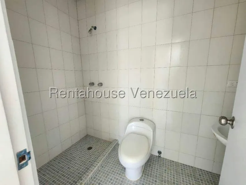 Apartamento (1 Nivel) en Venta en Agua Sal, Miranda - 15