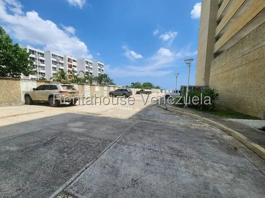 Apartamento (1 Nivel) en Venta en Agua Sal, Miranda - 26