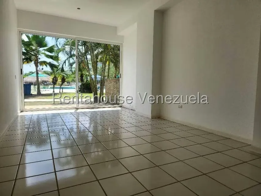 Apartamento (1 Nivel) en Venta en Agua Sal, Miranda - 8