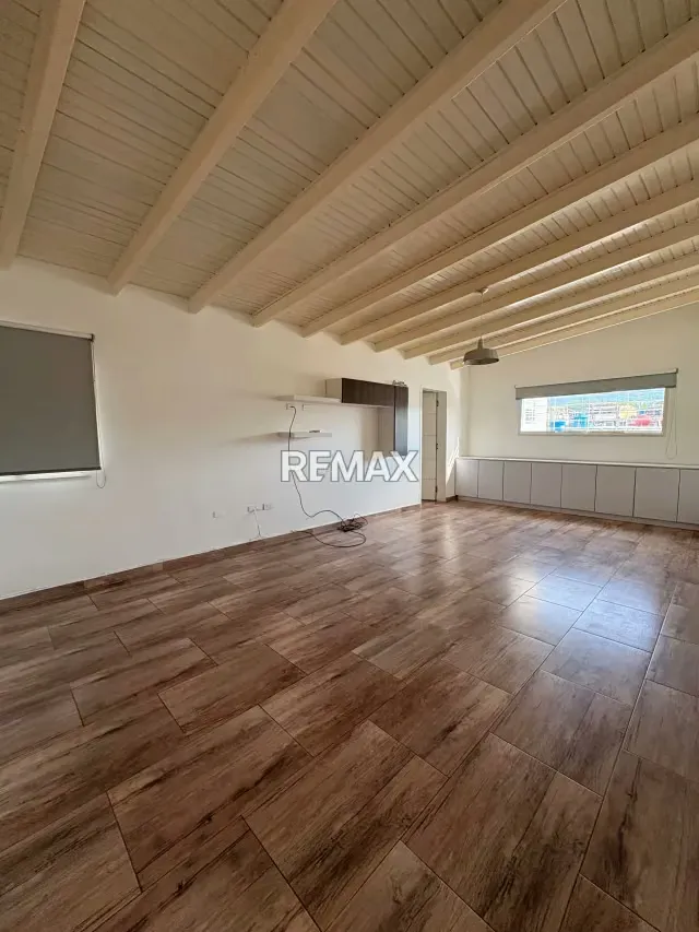 VENDO CASA EN CABUDARE( AVENIDA INTERCOMUNAL) - 15
