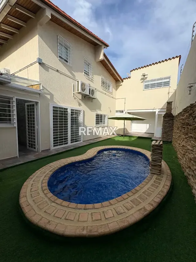 VENDO CASA EN CABUDARE( AVENIDA INTERCOMUNAL) - 19