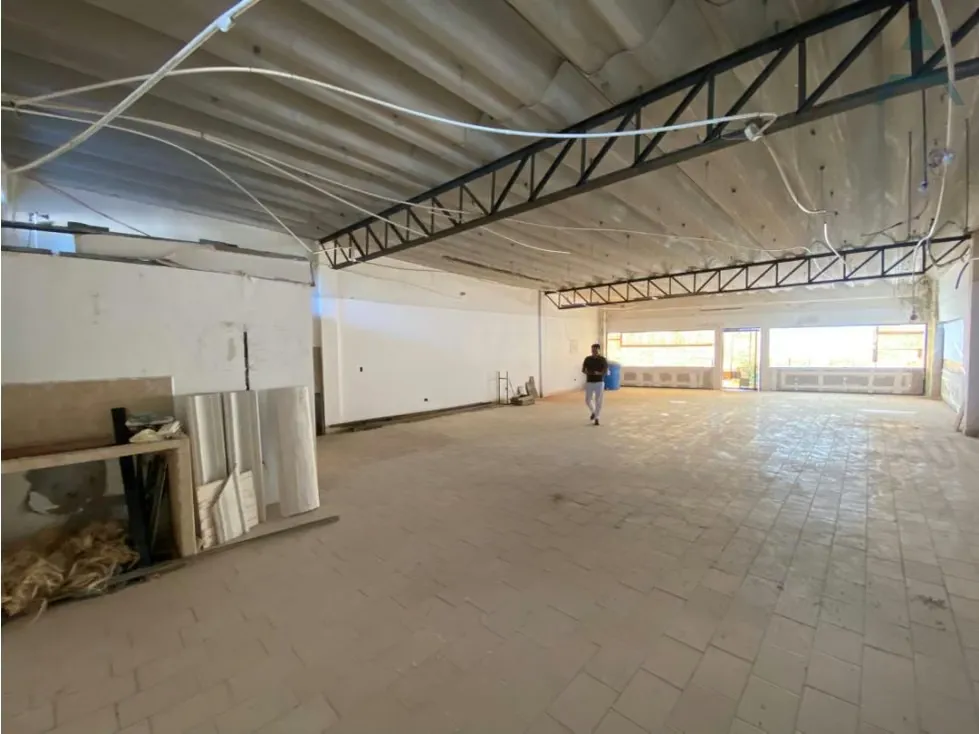 Se vende Local comercial 160m² Paragachi - 2