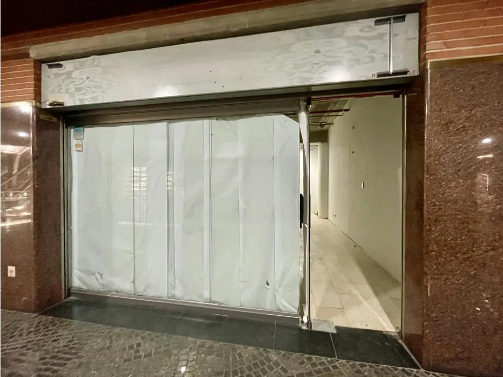 Alquilo local comercial 38m2 Centro San Ignacio 8399 - 6