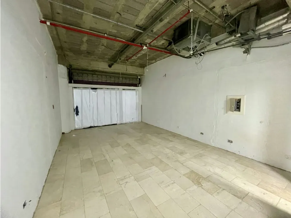 Alquilo local comercial 38m2 Centro San Ignacio 8399 - 8