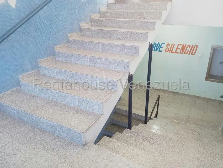 Edificio en Venta en Mantecal - Centro, Apure - 13