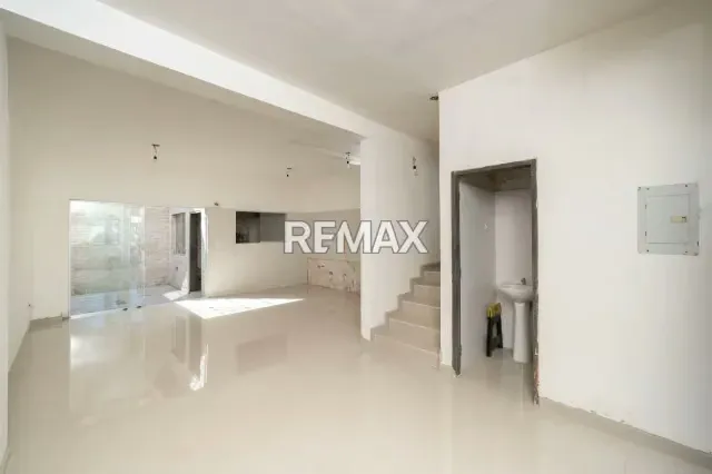 Venta de Townhouse en obra blanca, Naguanagua Res Rústicana Country - 4