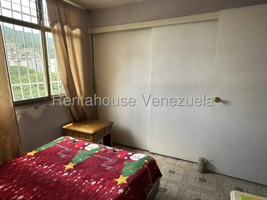 Apartamento (1 Nivel) en Venta en Montalban I, Distrito Metropolitano - 11