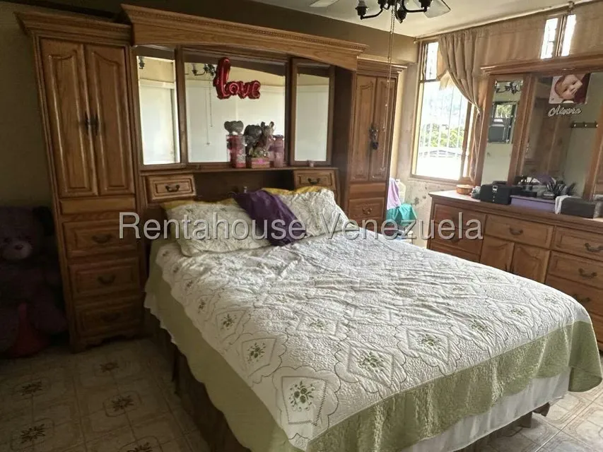 Apartamento (1 Nivel) en Venta en Montalban I, Distrito Metropolitano - 12
