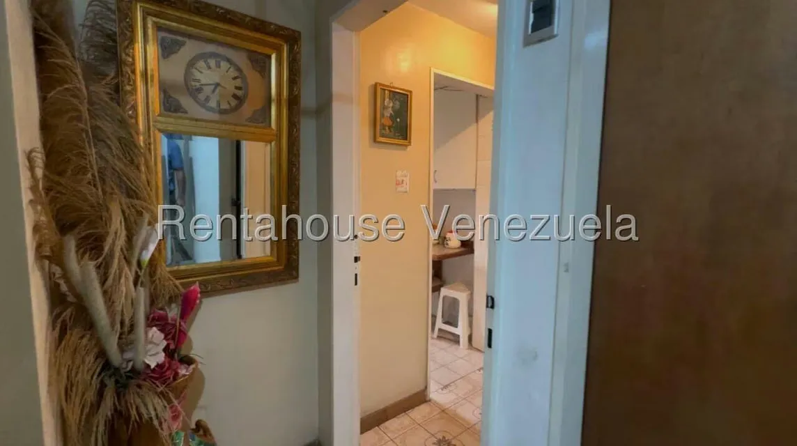 Apartamento (1 Nivel) en Venta en Montalban I, Distrito Metropolitano - 2