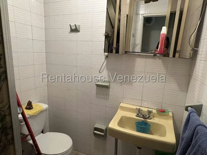 Apartamento (1 Nivel) en Venta en Montalban I, Distrito Metropolitano - 21