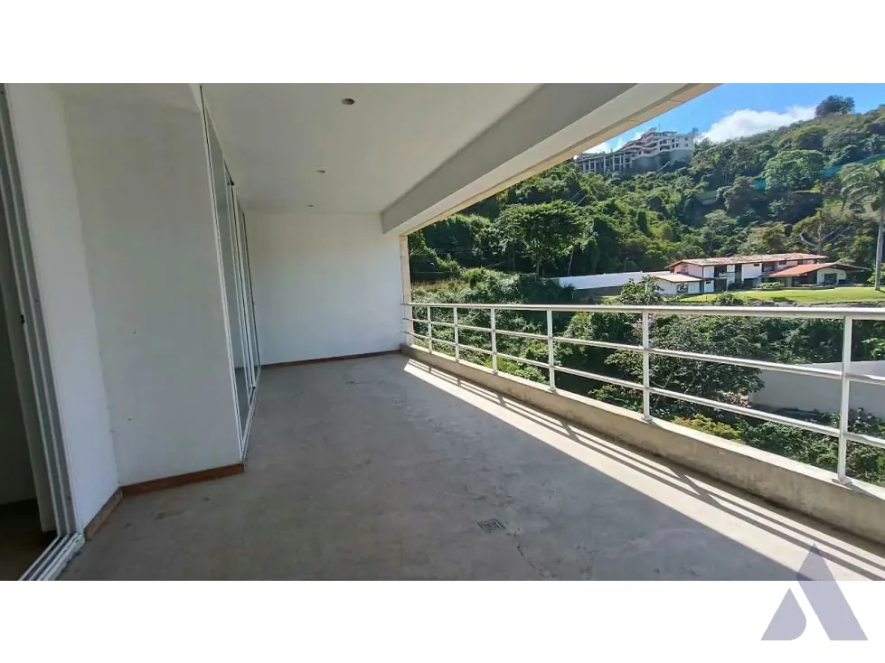 Vendo Ph duplex 354m2 Lomas de Las Mercedes 5334 - 12