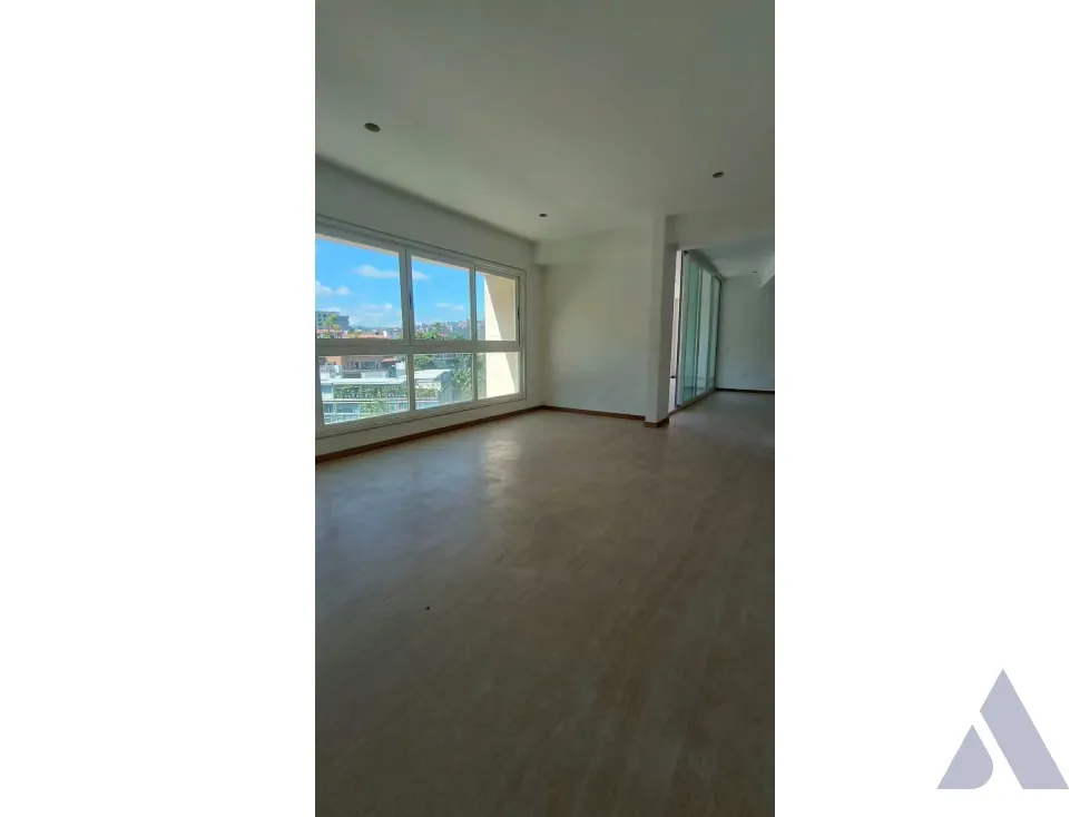 Vendo Ph duplex 354m2 Lomas de Las Mercedes 5334 - 22