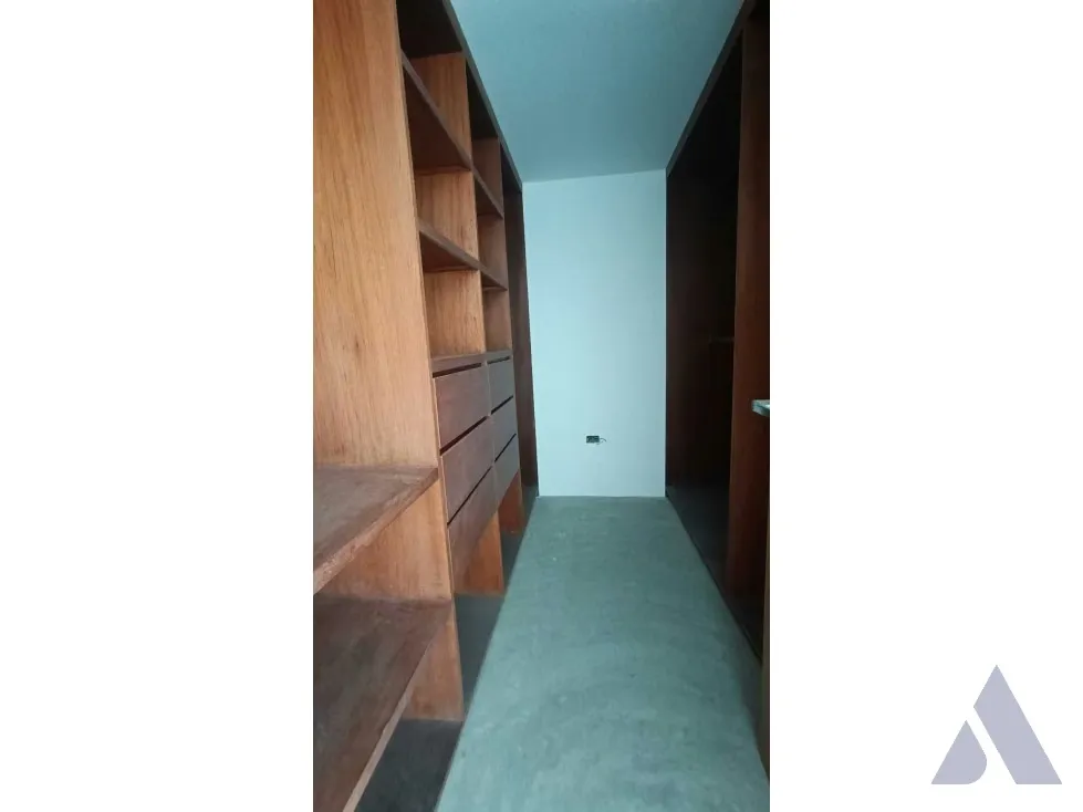 Vendo Ph duplex 354m2 Lomas de Las Mercedes 5334 - 30