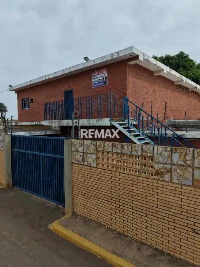 Alquiler de Locales Comerciales y Terreno en el Sector Canchancha entre Av 16 Goajira y Fuerzas Armadas cerca del CC SAMBIL Maracaibo Zulia