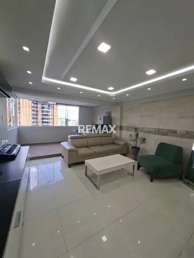 Hermoso Apartamento en Venta. Urb. Calicanto