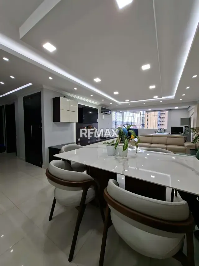 Hermoso Apartamento en Venta. Urb. Calicanto - 3