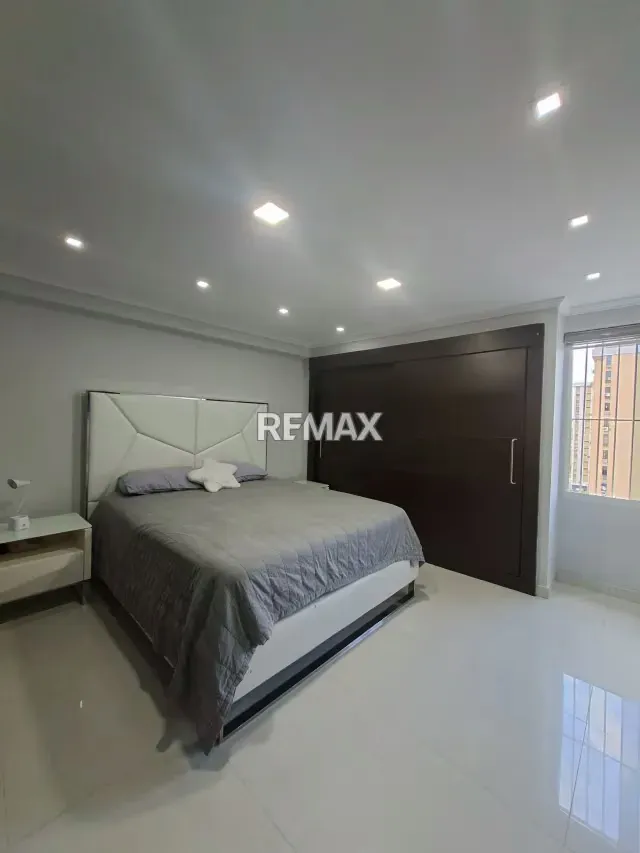 Hermoso Apartamento en Venta. Urb. Calicanto - 7
