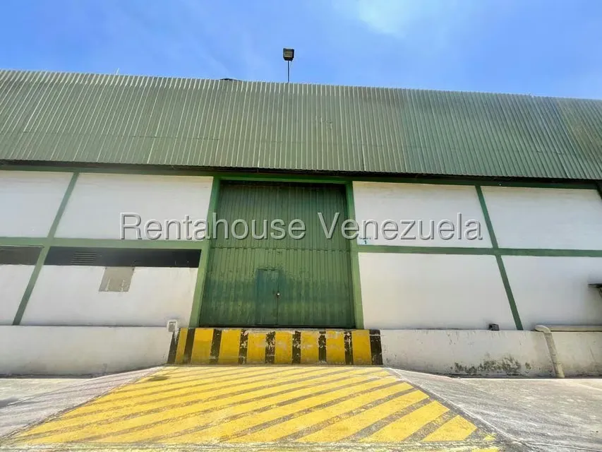 Galpon - Deposito en Venta en Zona Industrial 3, Lara - 23