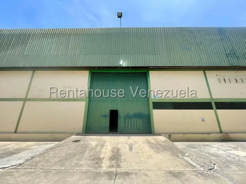 Galpon - Deposito en Venta en Zona Industrial 3, Lara - 24
